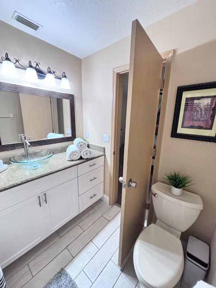 2458 Sweetwater Club Cir #22 Property Photo 25