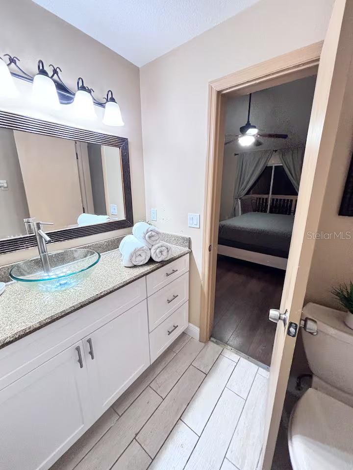 2458 Sweetwater Club Cir #22 Property Photo 26