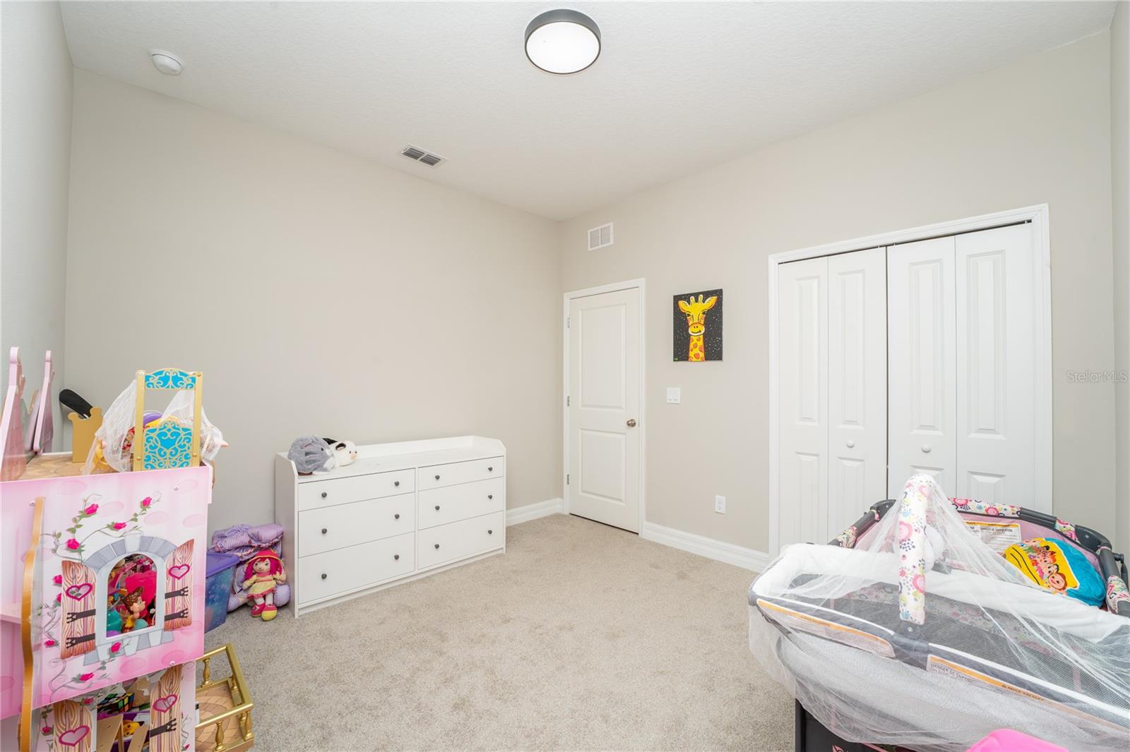 1177 Fox Hedge Ln Property Photo 17