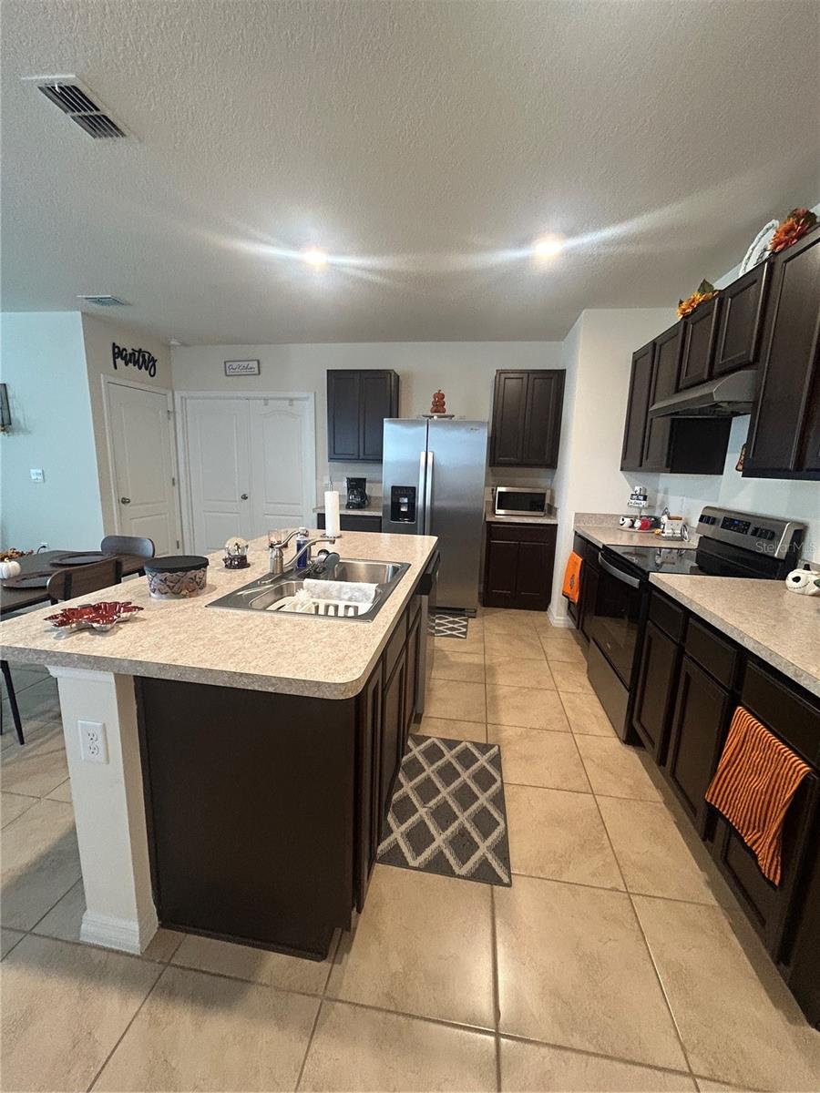 1396 Berry Ln Property Photo 18
