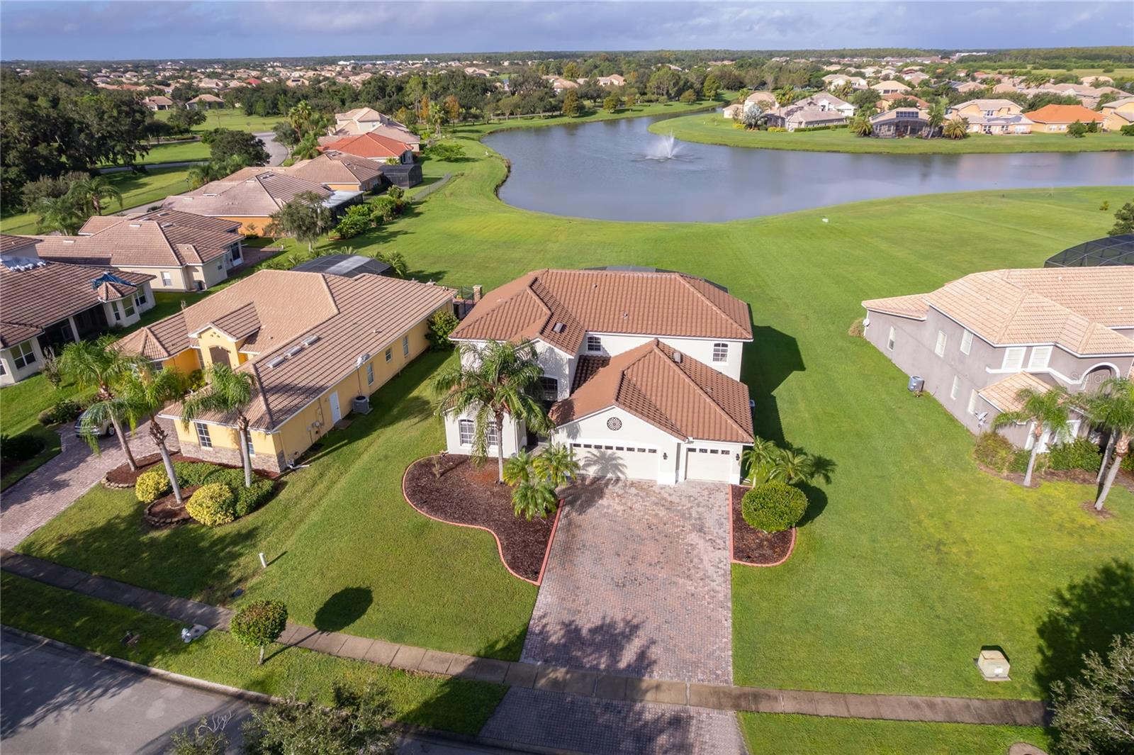 3426 Harborside Ct Property Photo 4