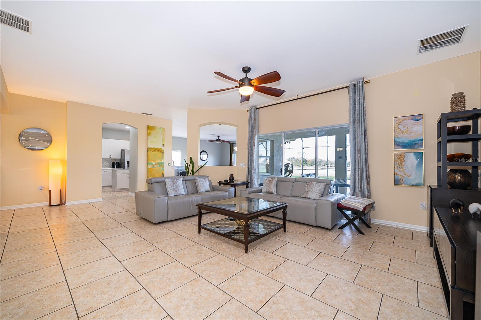3426 Harborside Ct Property Photo 8