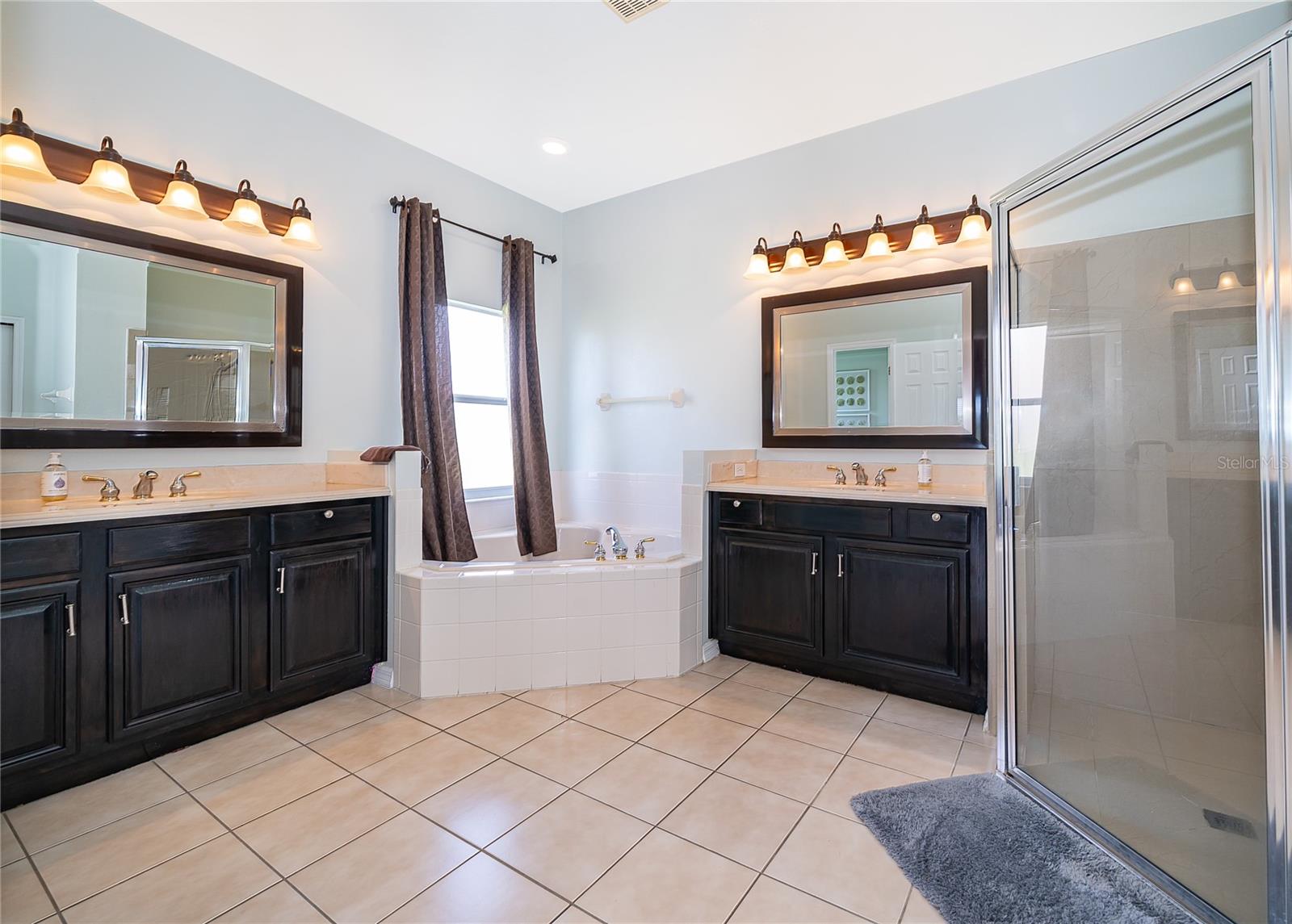 3426 Harborside Ct Property Photo 20