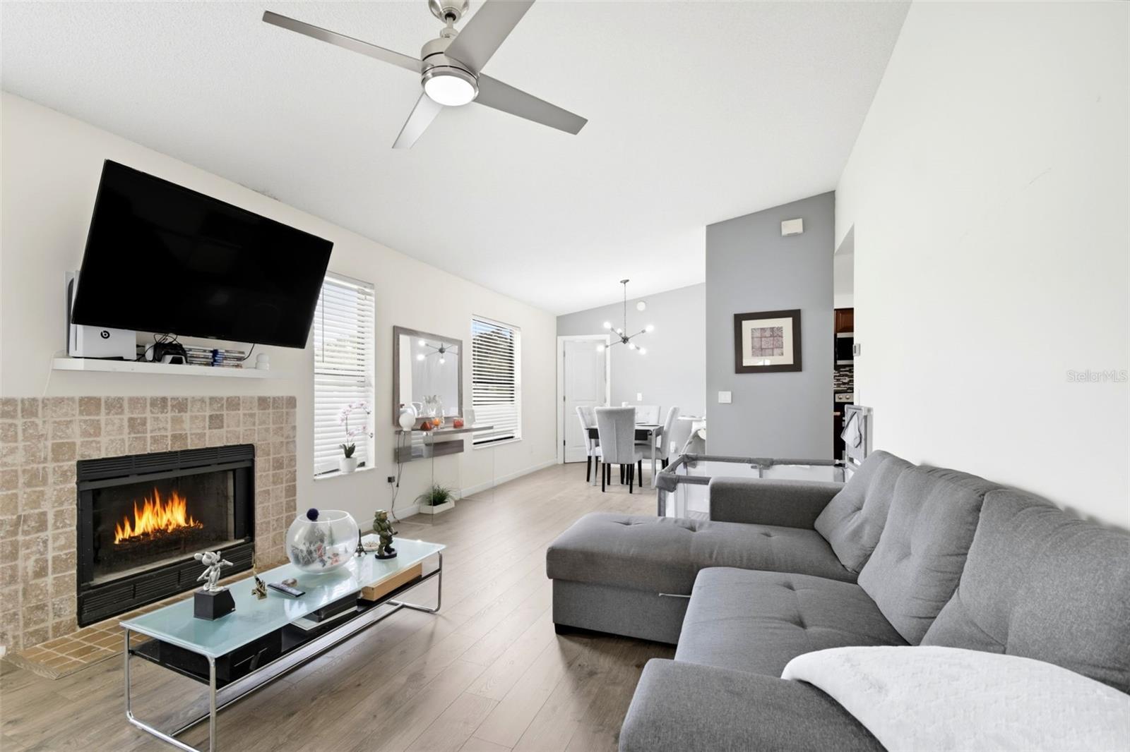 2936 S Semoran Blvd #106 Property Photo 4