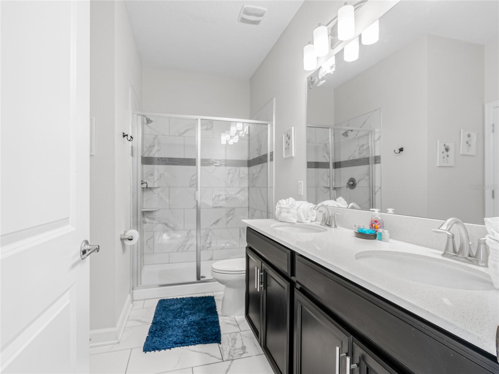 8809 Cruden Bay Ct Property Photo 8