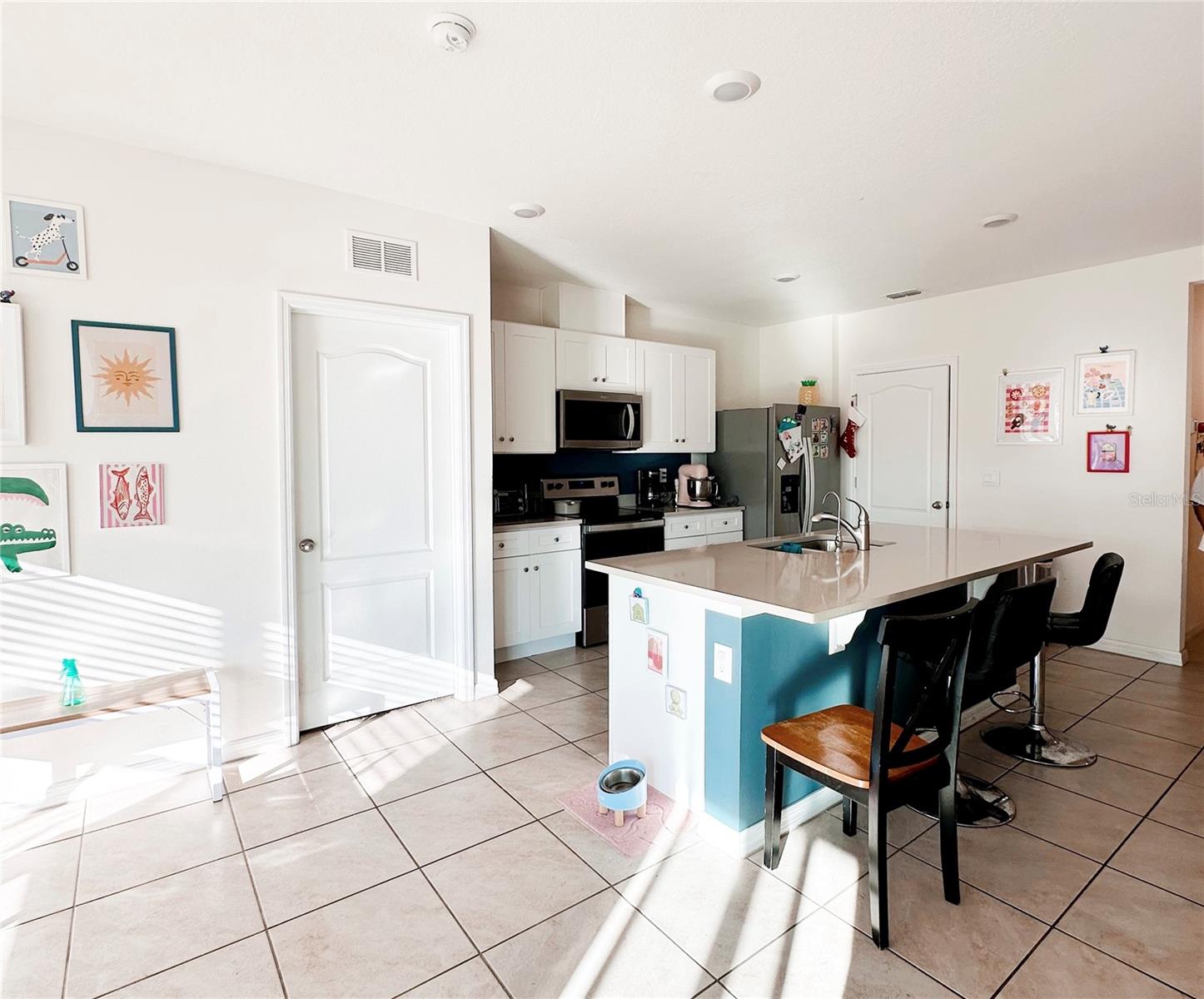 1122 Brimstone Cir Property Photo 4
