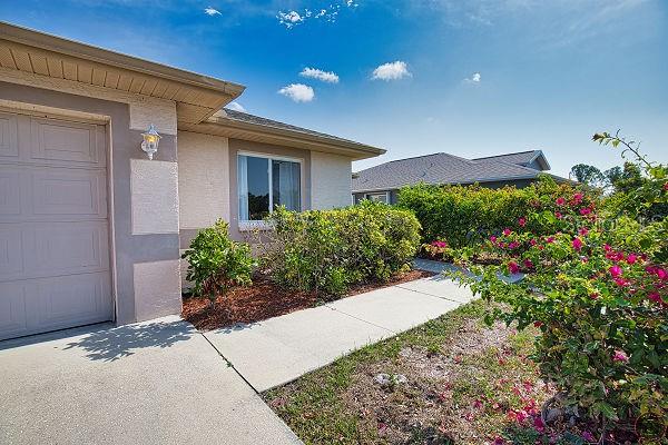 116 Albatross Rd Property Photo 2