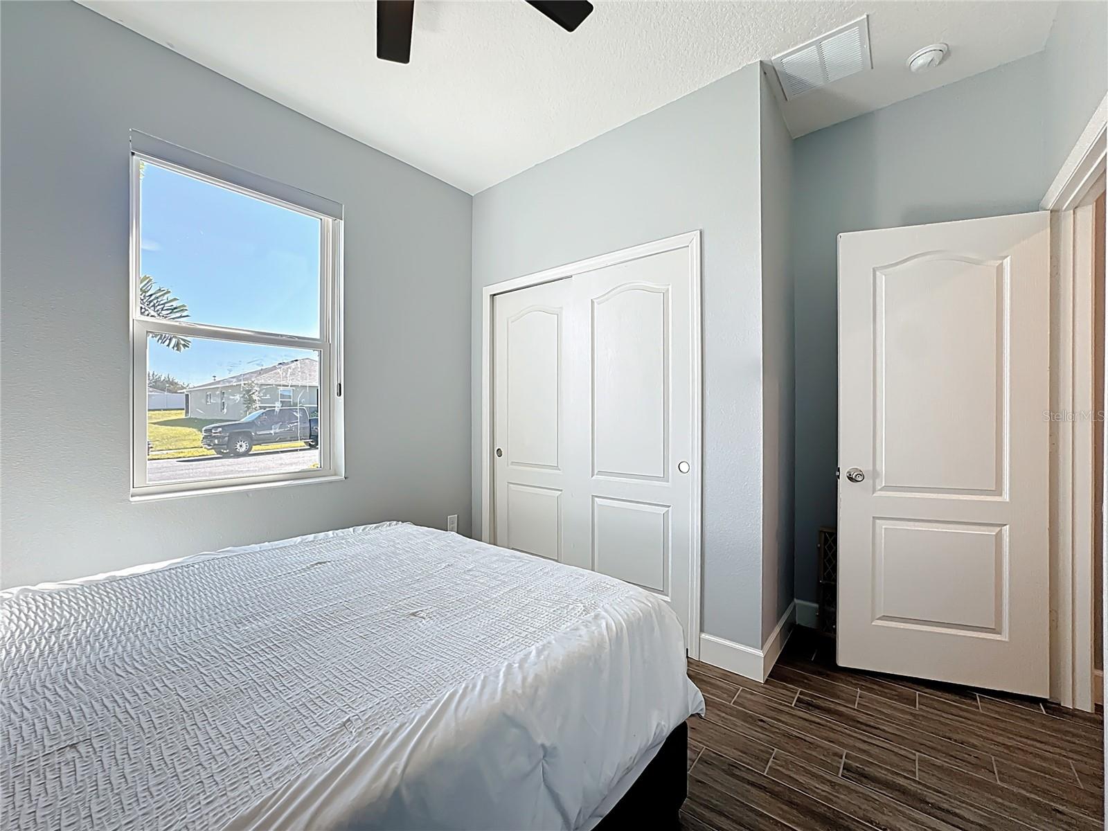 1404 Geranium Dr Property Photo 6