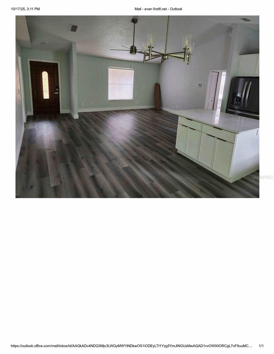 9838 Piney Point Cir Property Photo 8