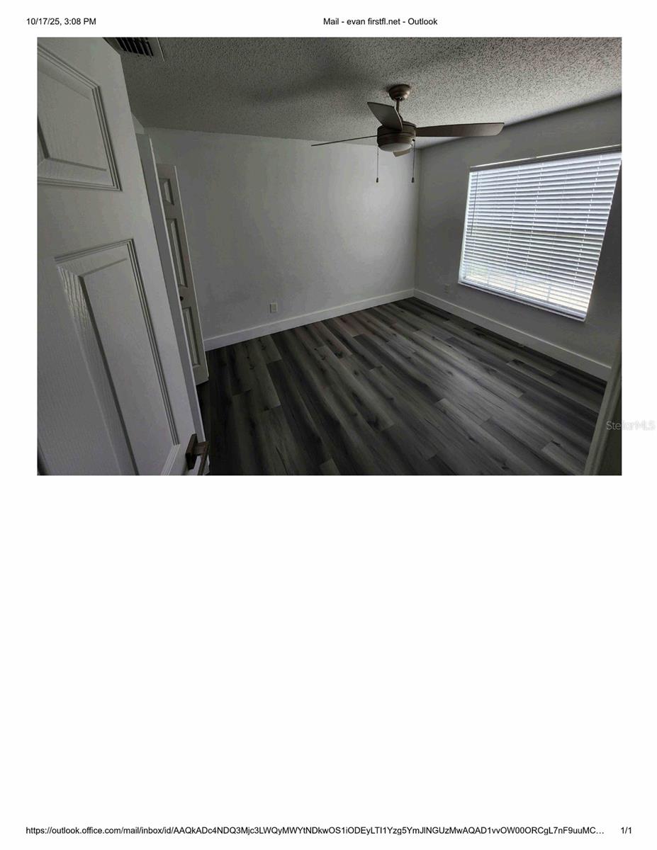 9838 Piney Point Cir Property Photo 14