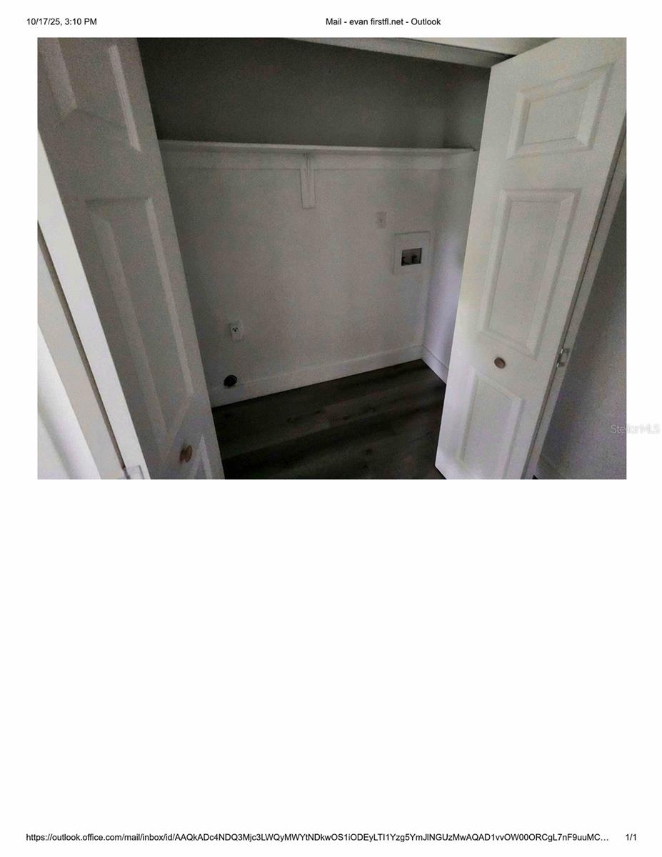 9838 Piney Point Cir Property Photo 15