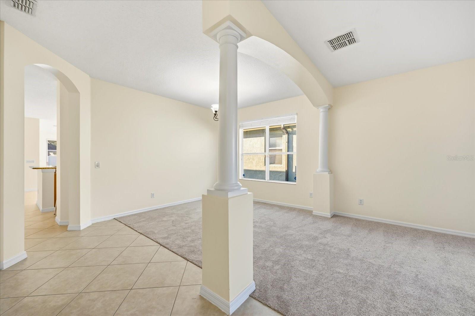 9427 Edenshire Cir Property Photo 7