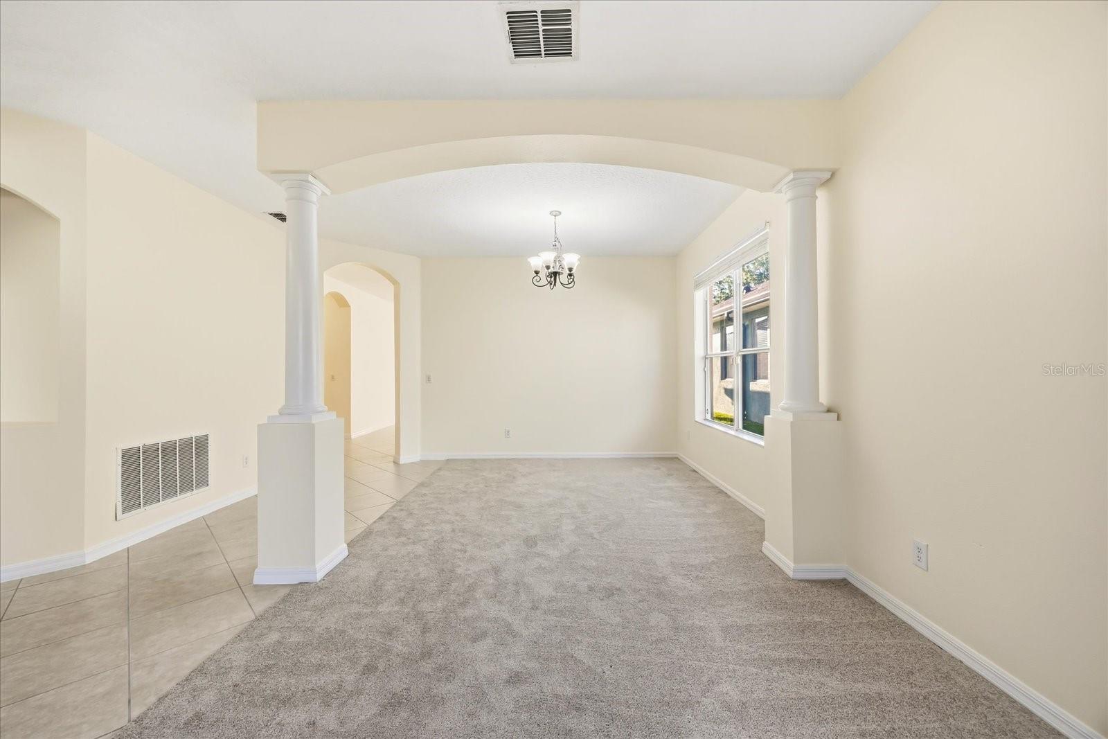 9427 Edenshire Cir Property Photo 8