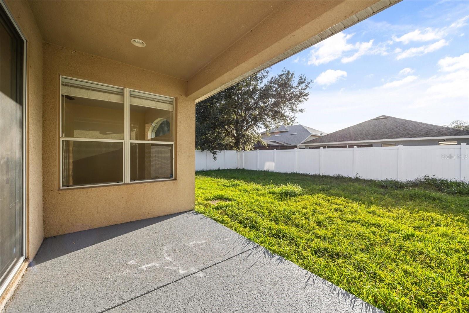 9427 Edenshire Cir Property Photo 27