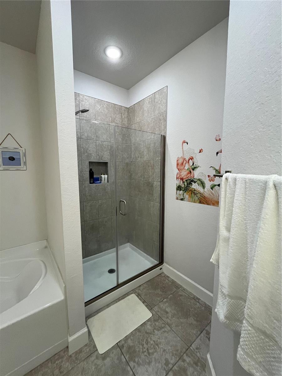 823 Chinoy Rd Property Photo 29