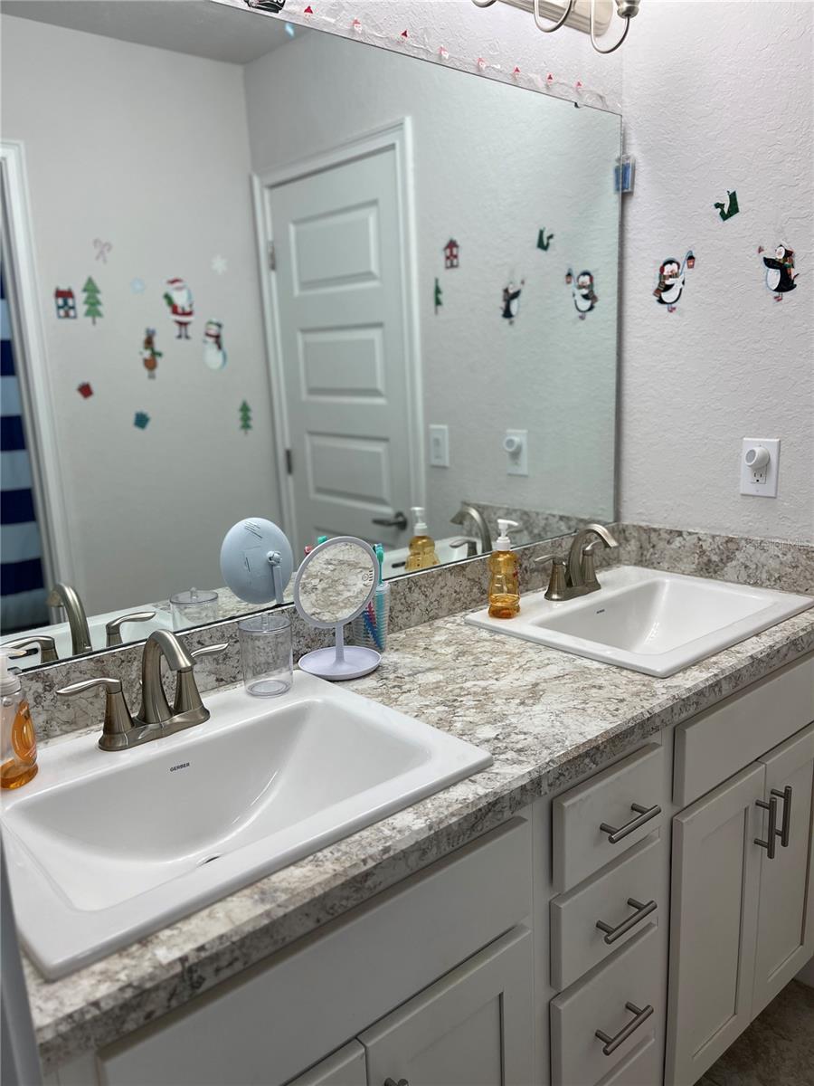 823 Chinoy Rd Property Photo 52