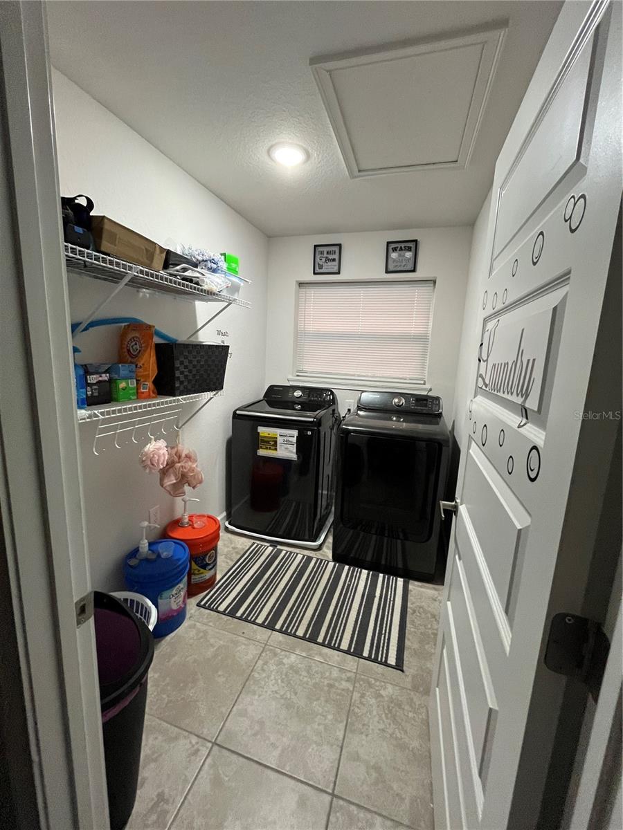 823 Chinoy Rd Property Photo 54