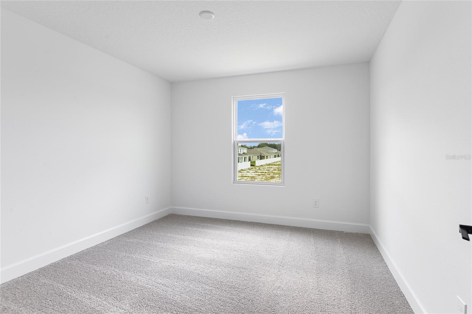178 Blue Star Ct Property Photo 14