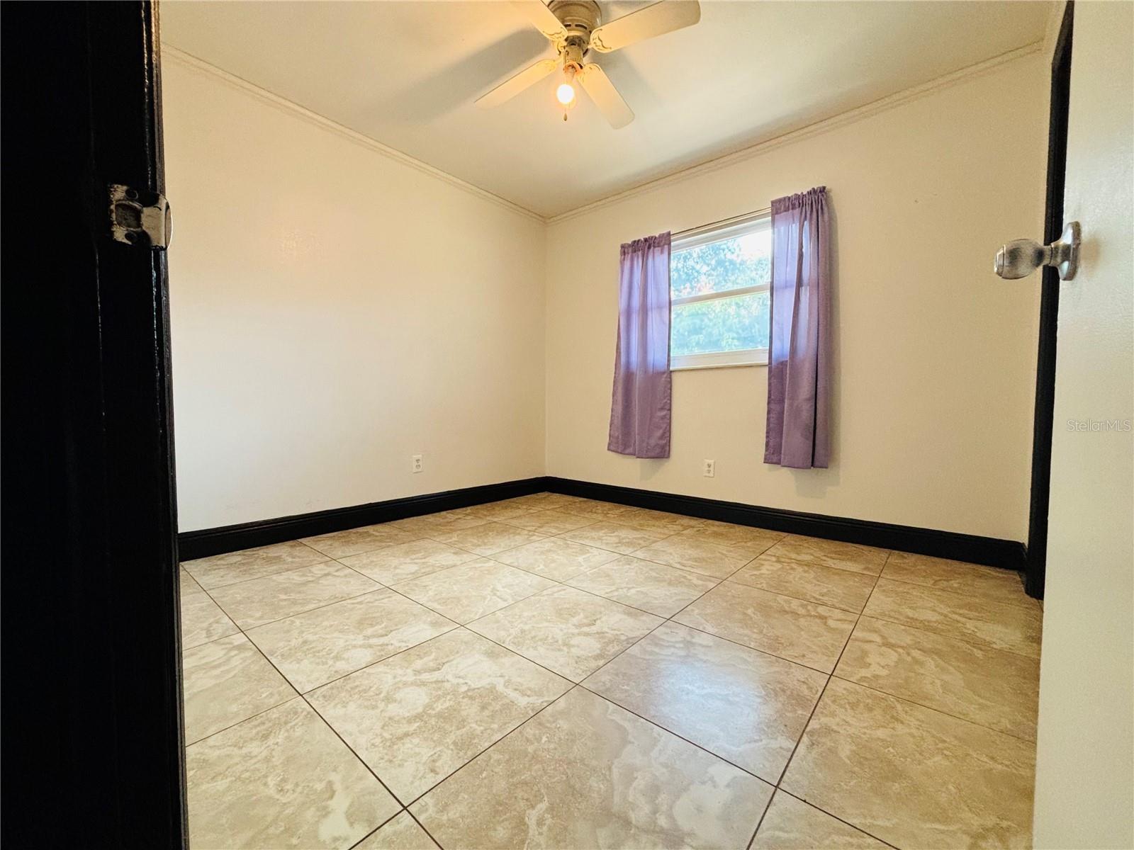 710 East Ct Property Photo 13