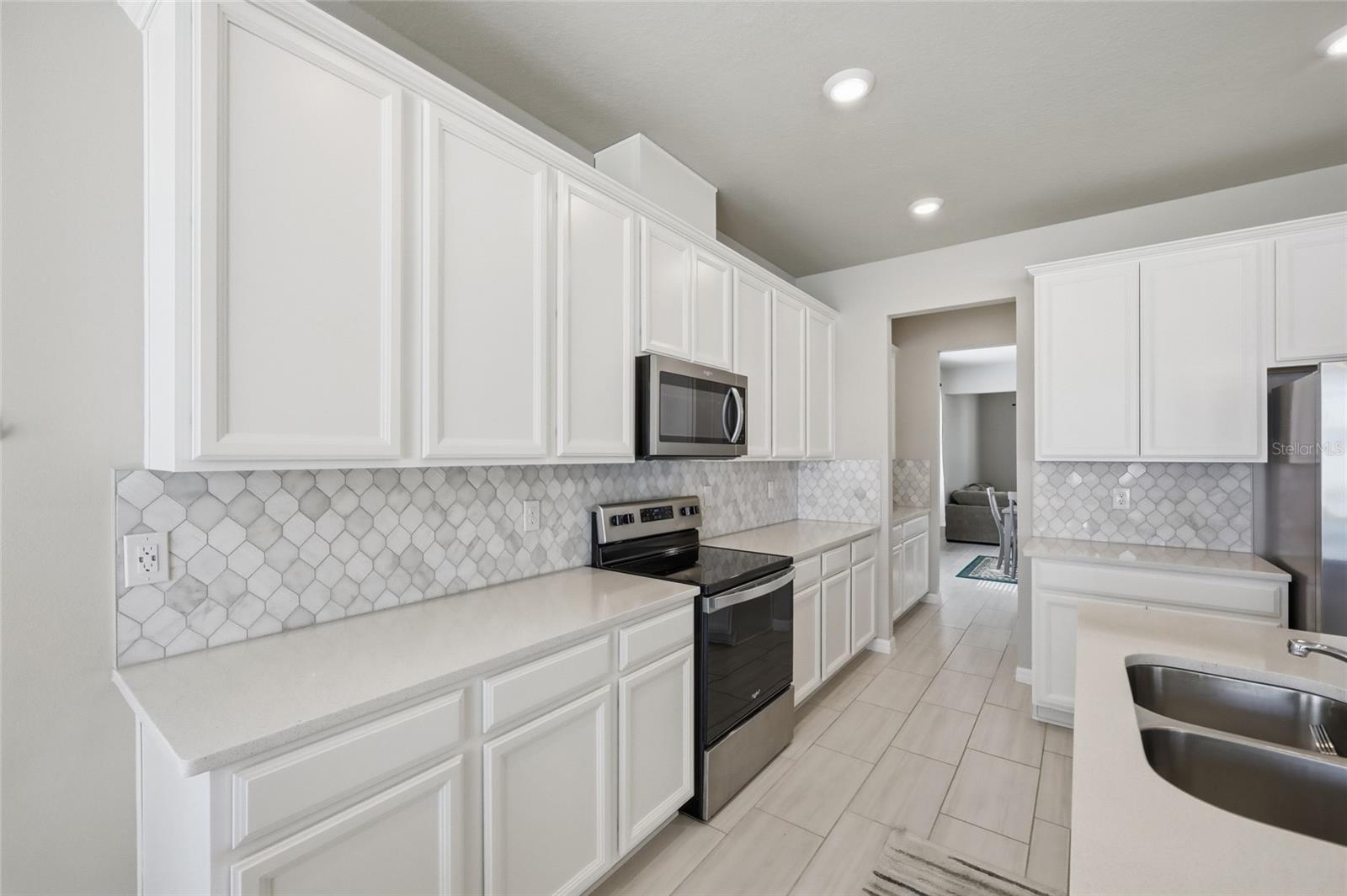2252 Crossbow St Property Photo 4