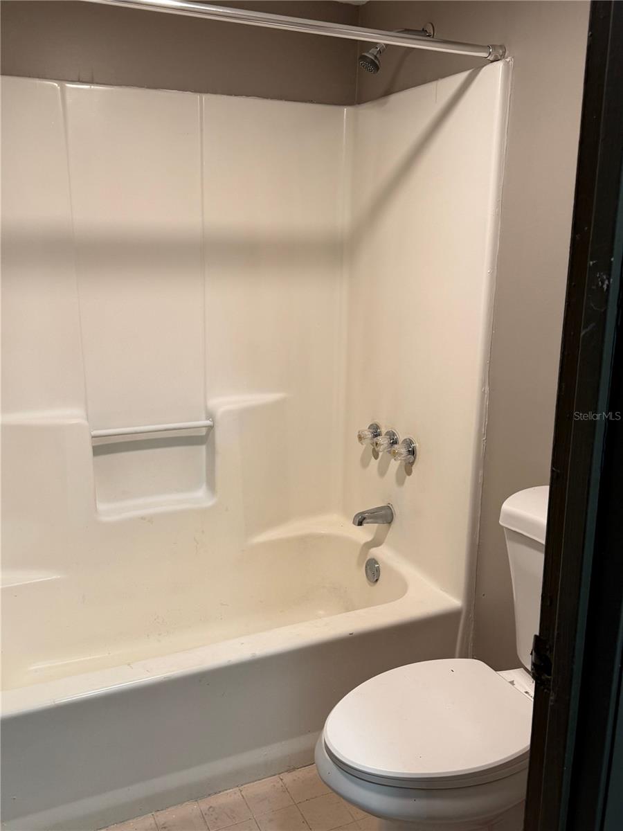 5020 W Irlo Bronson Memorial Hwy #262 Property Photo 5