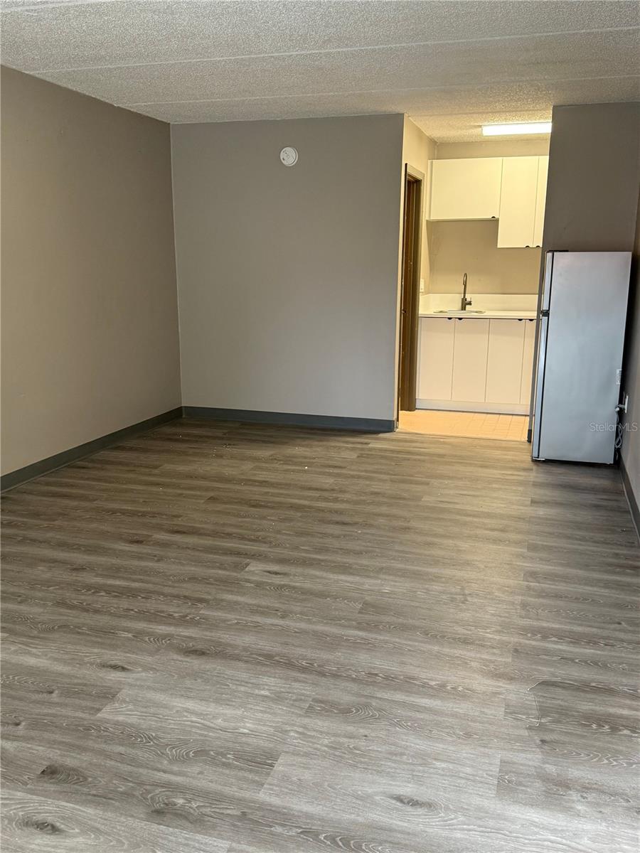 5020 W Irlo Bronson Memorial Hwy #262 Property Photo 9