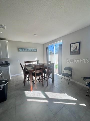 384 Guadlupe St Property Photo 7