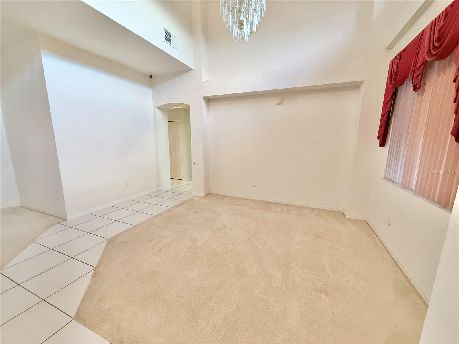 5829 Guenevere Ct Property Photo 8