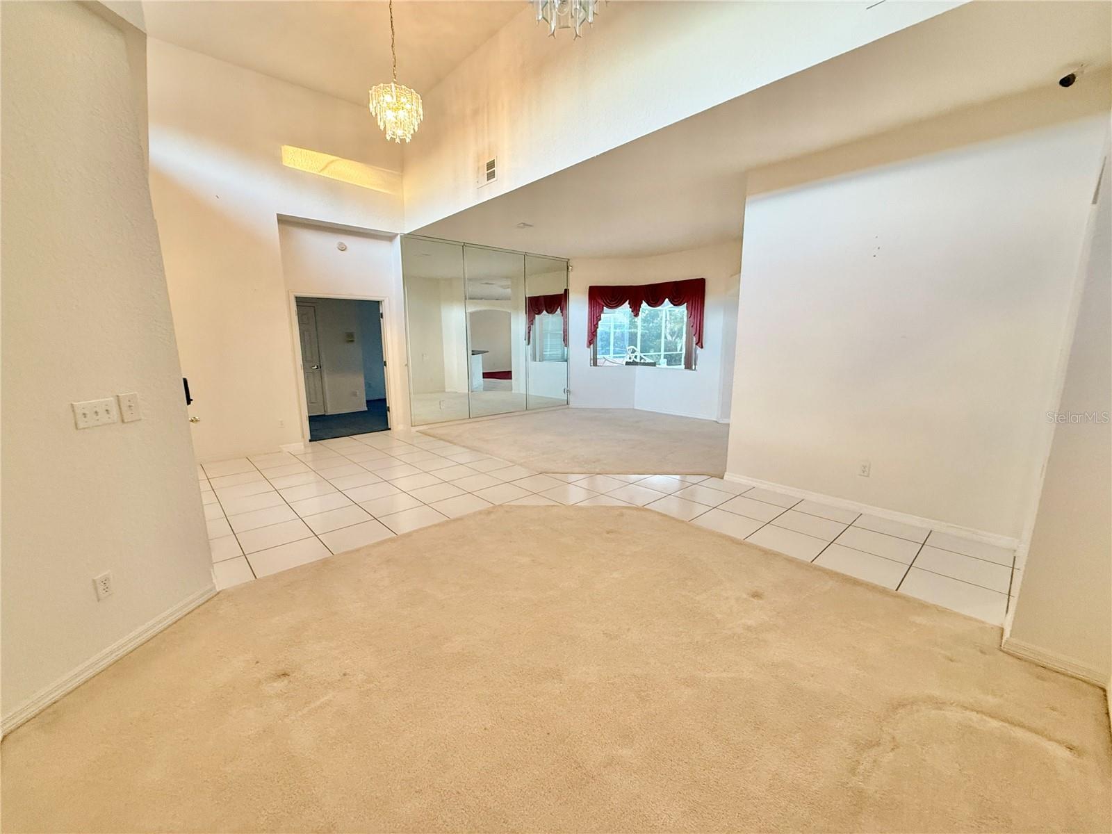 5829 Guenevere Ct Property Photo 9