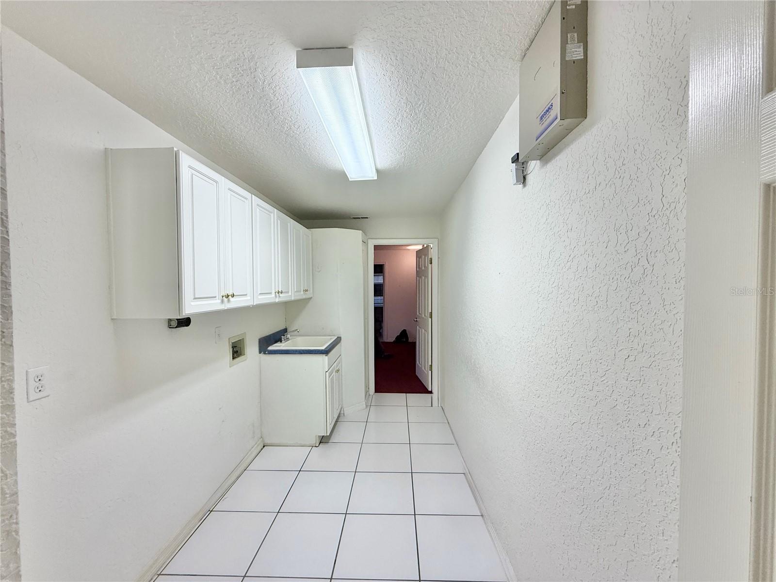 5829 Guenevere Ct Property Photo 32