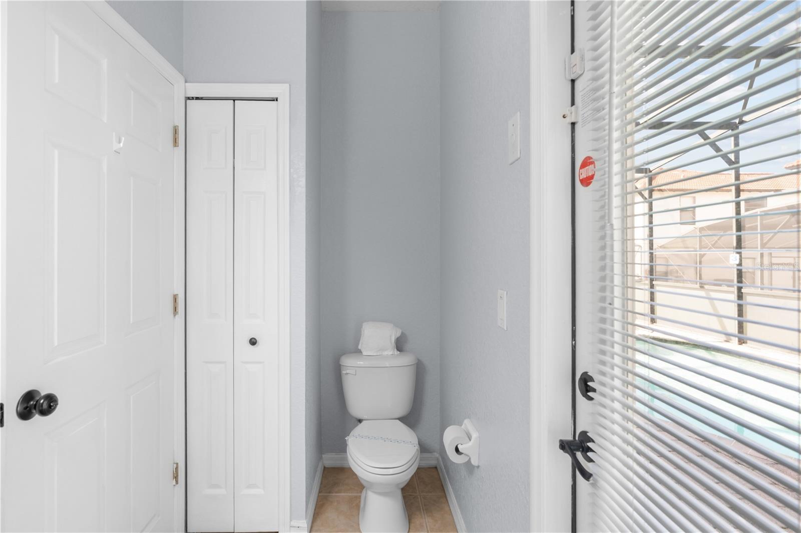 16813 Lazy Breeze Loop Property Photo 21