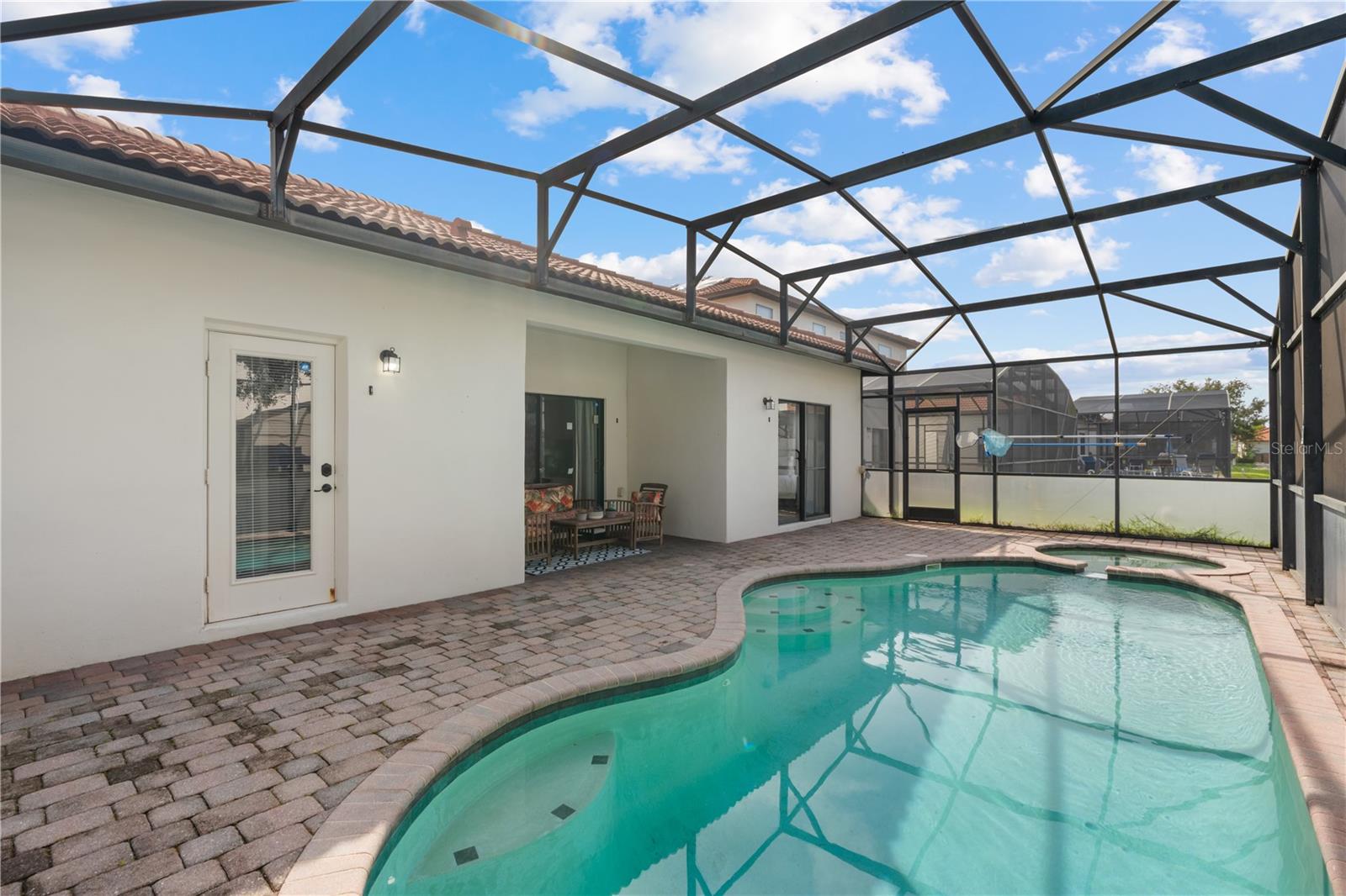 16813 Lazy Breeze Loop Property Photo 25