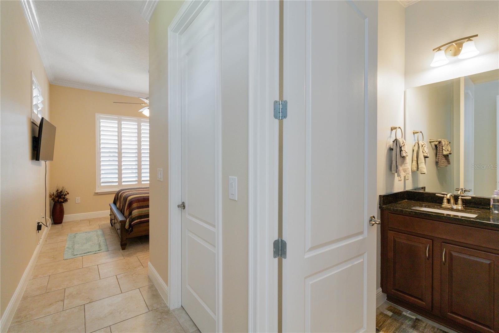 4921 Catalpa Dr Property Photo 31