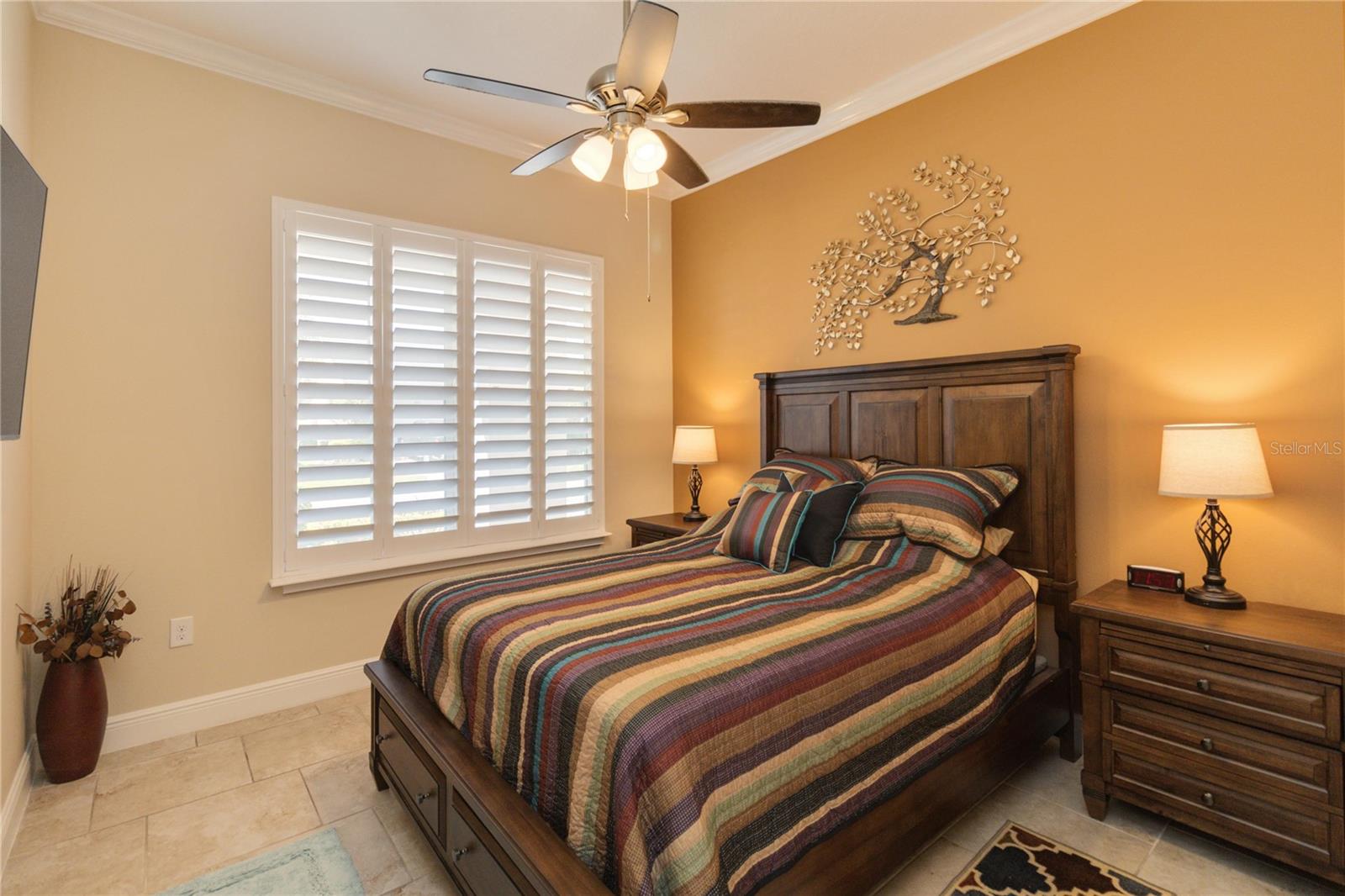 4921 Catalpa Dr Property Photo 33