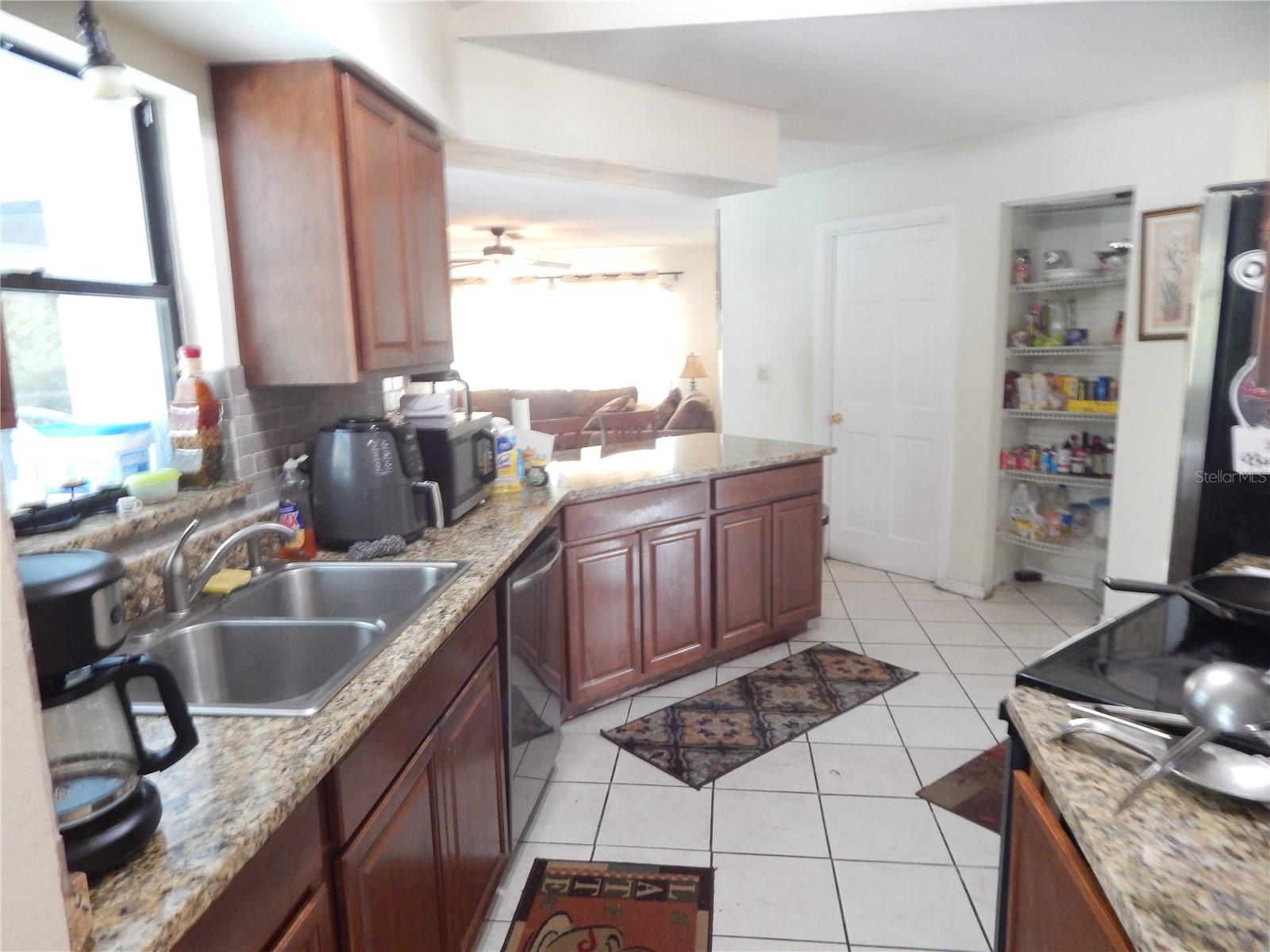 4109 Cannon Ct Property Photo 8