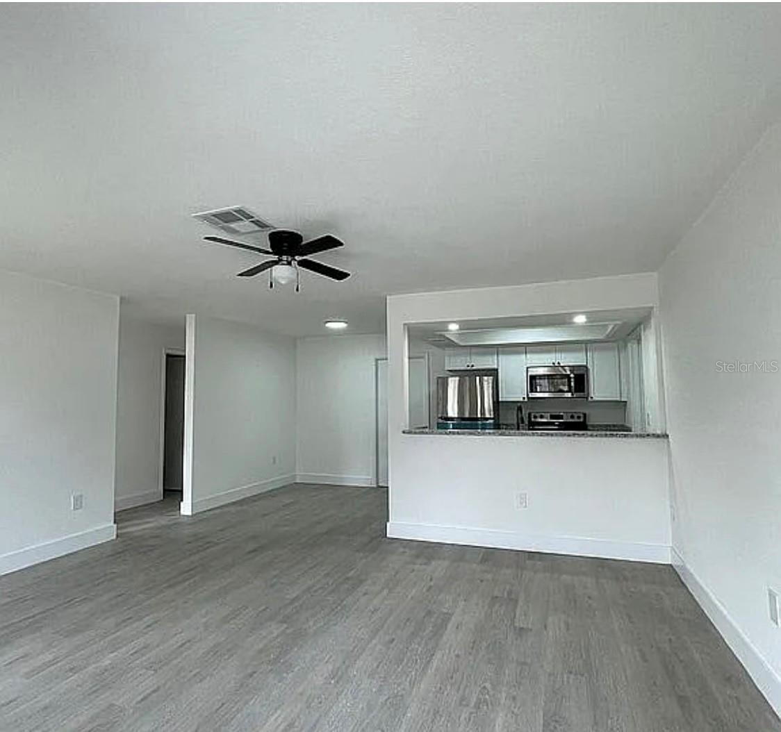 1227 Waterview Blvd W Property Photo 10