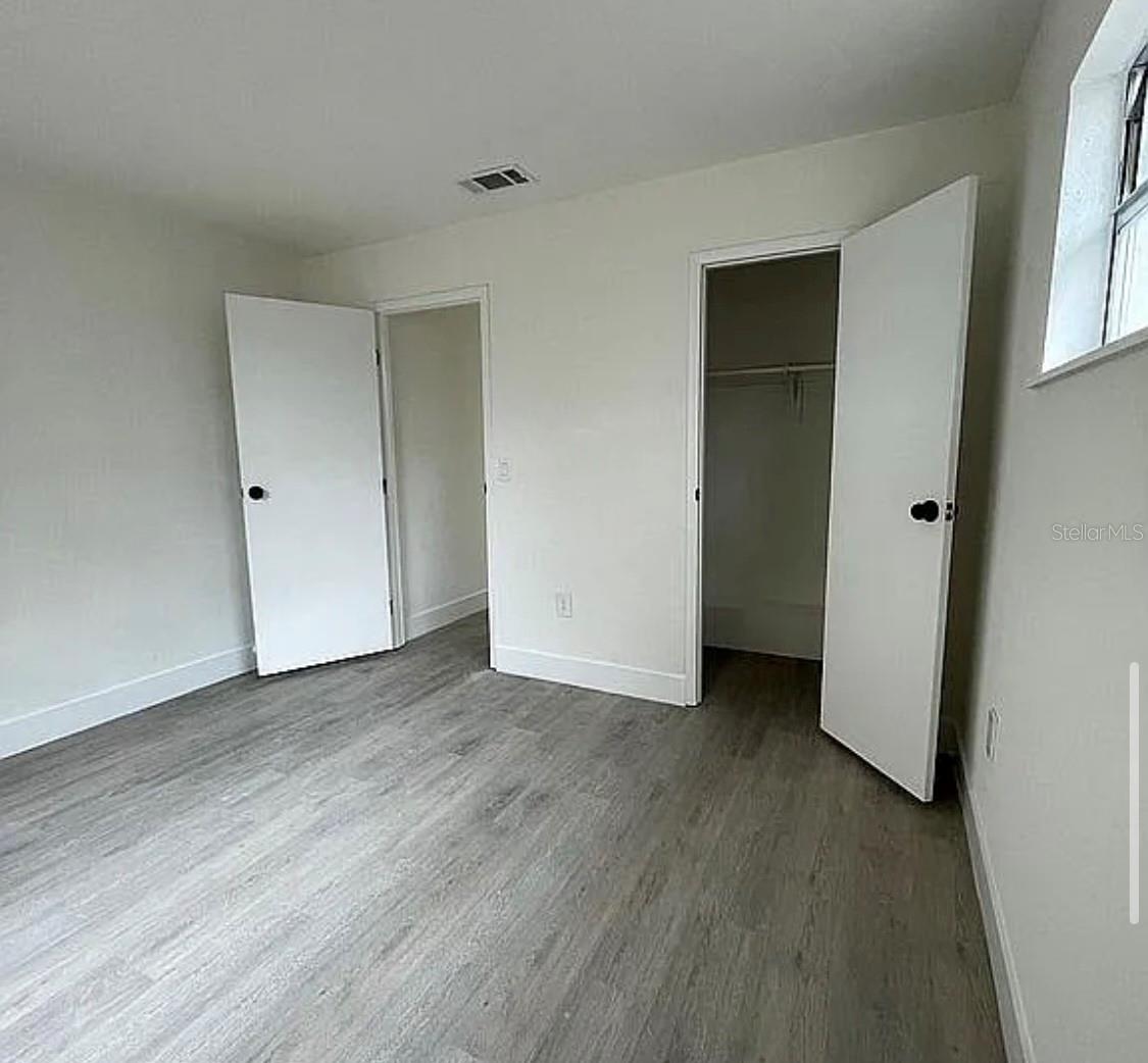 1227 Waterview Blvd W Property Photo 13
