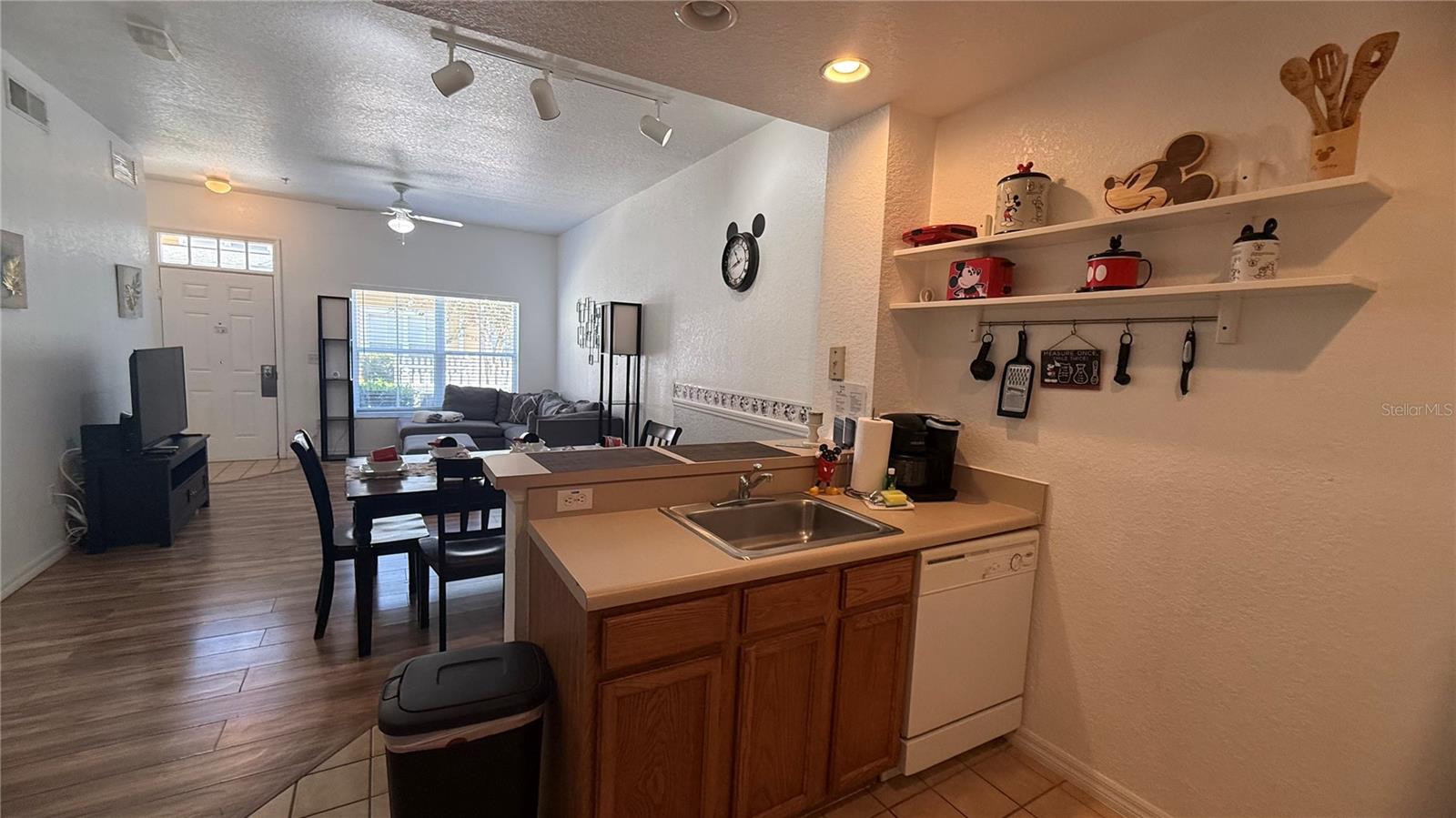 4563 Yellowgold Rd E #106 Property Photo 6