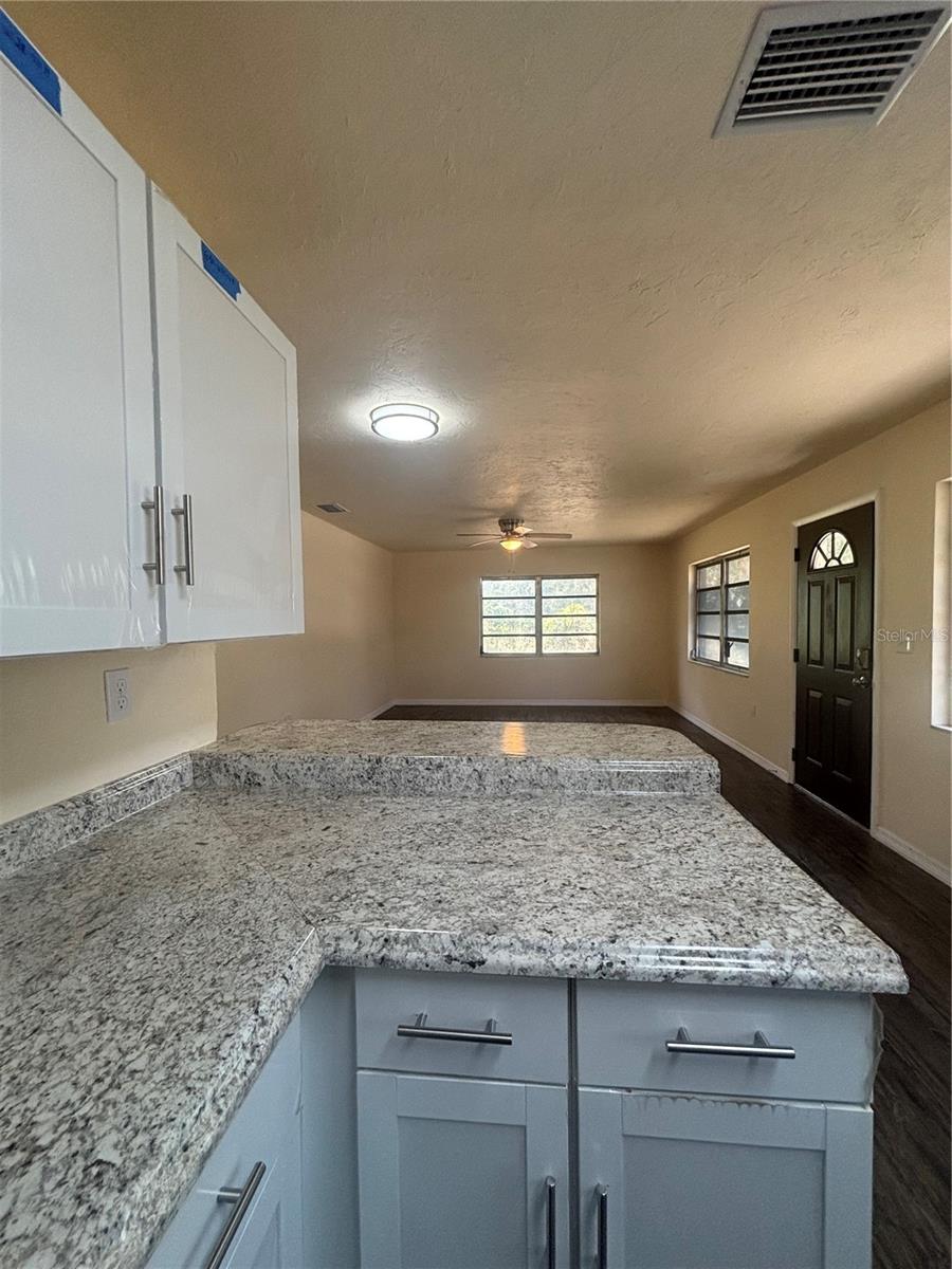 127 Jamison Ave Property Photo 8