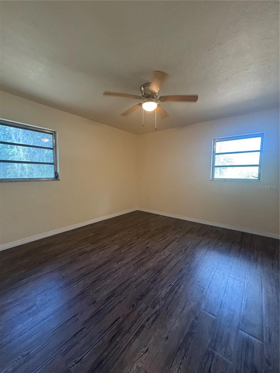 127 Jamison Ave Property Photo 9
