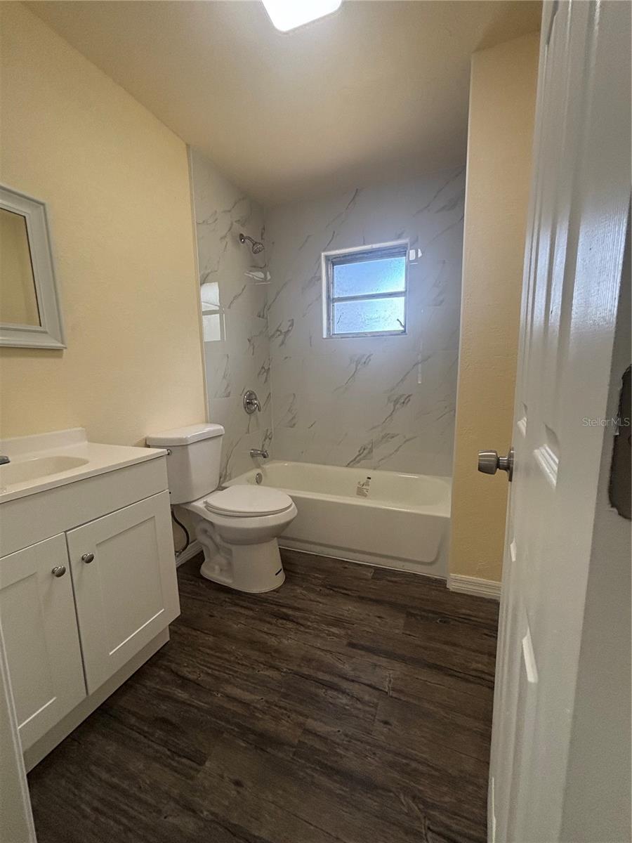 127 Jamison Ave Property Photo 11