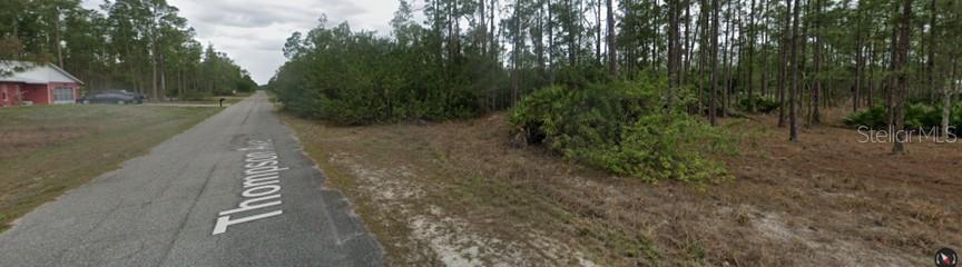 1407 Thompson Ave Property Photo 2