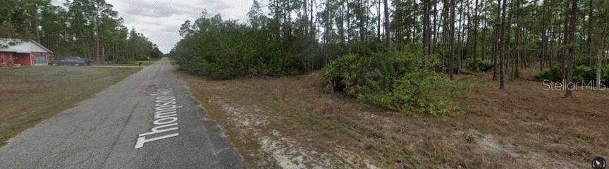 1407 Thompson Ave Property Photo 6