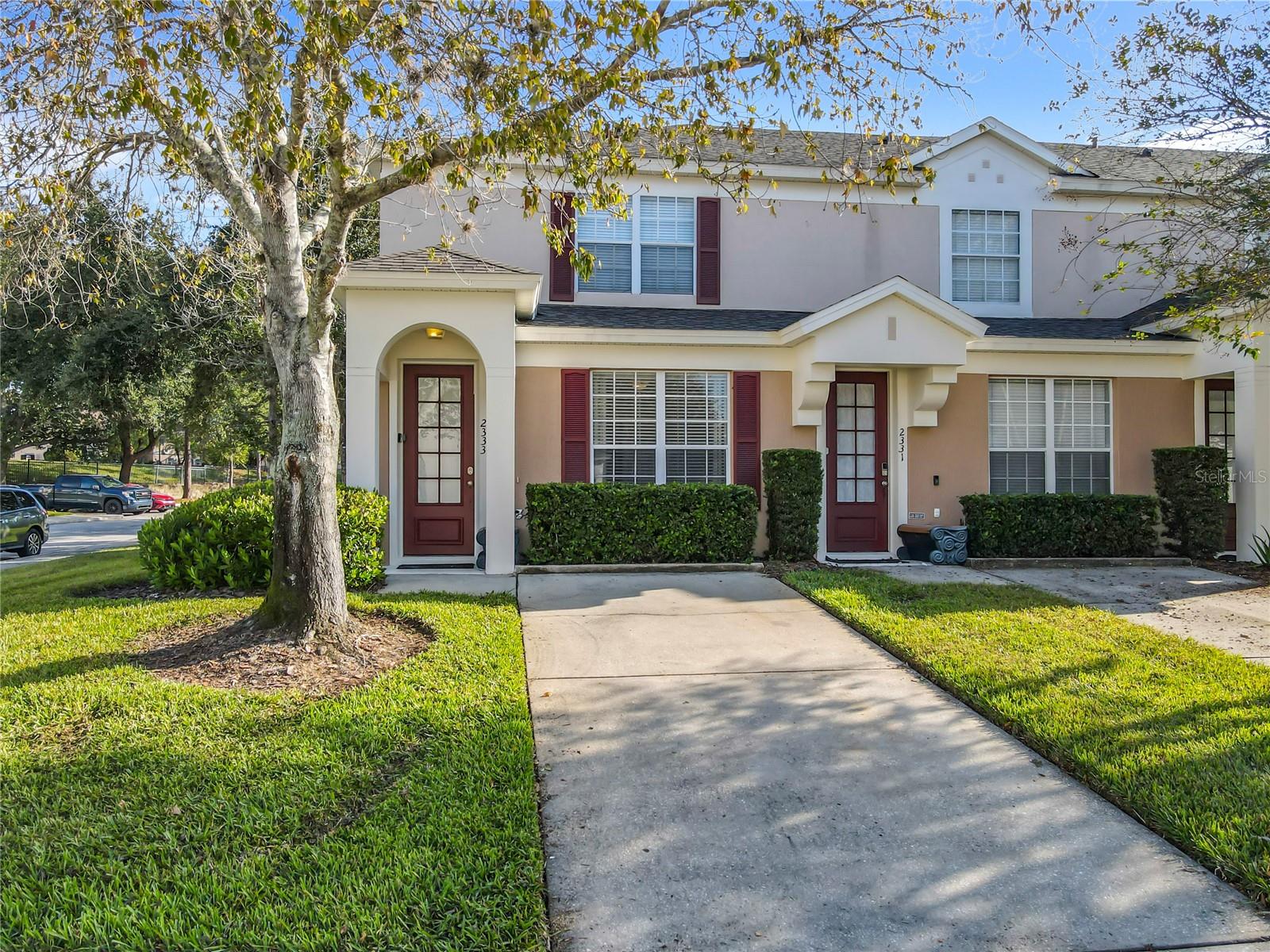 2333 Silver Palm Dr Property Photo 6