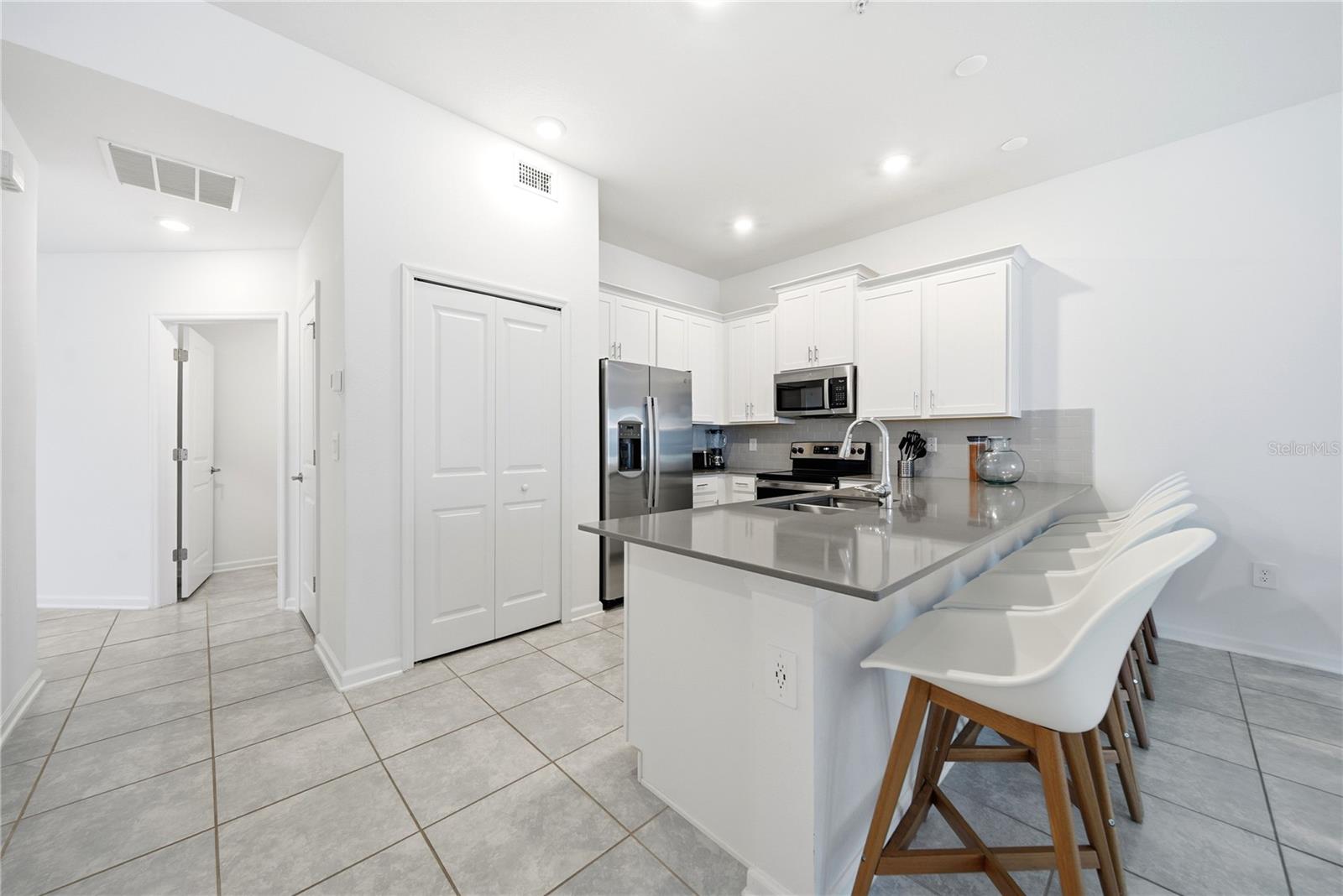 8871 Cabot Cliffs Dr #102 Property Photo 8