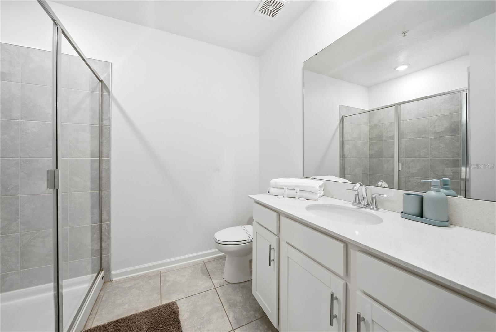 8871 Cabot Cliffs Dr #102 Property Photo 18