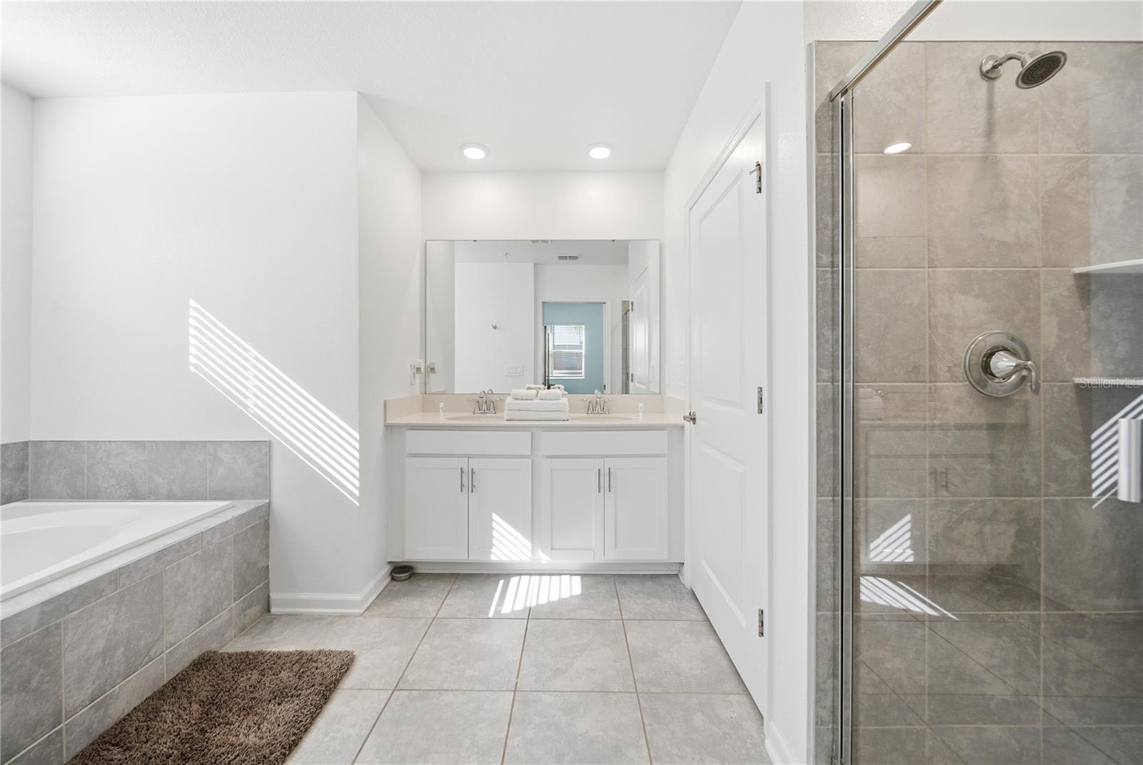 8871 Cabot Cliffs Dr #102 Property Photo 31