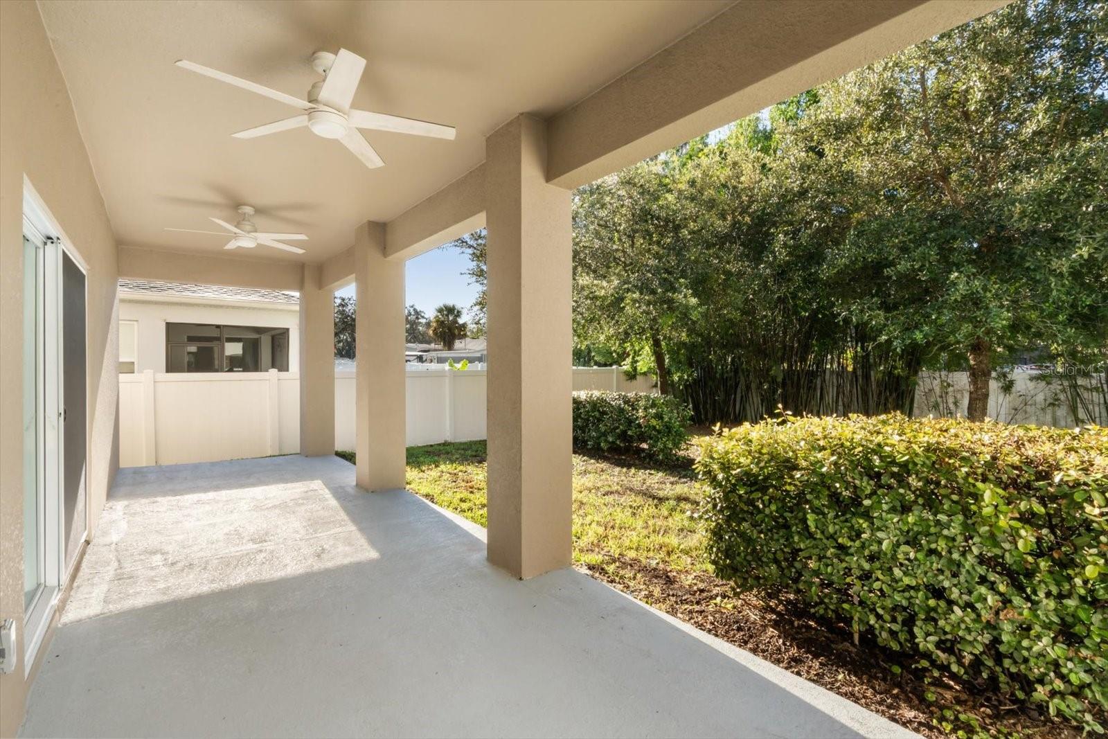 1289 Ash Tree Cv Property Photo 3