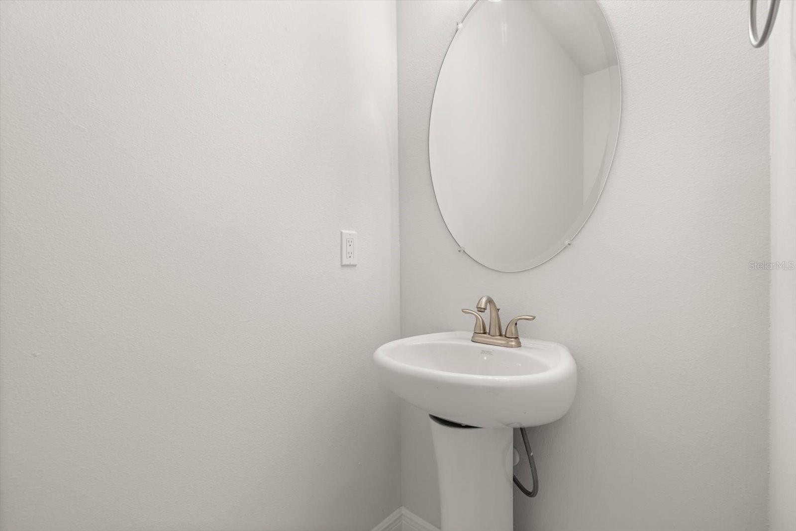 1289 Ash Tree Cv Property Photo 13