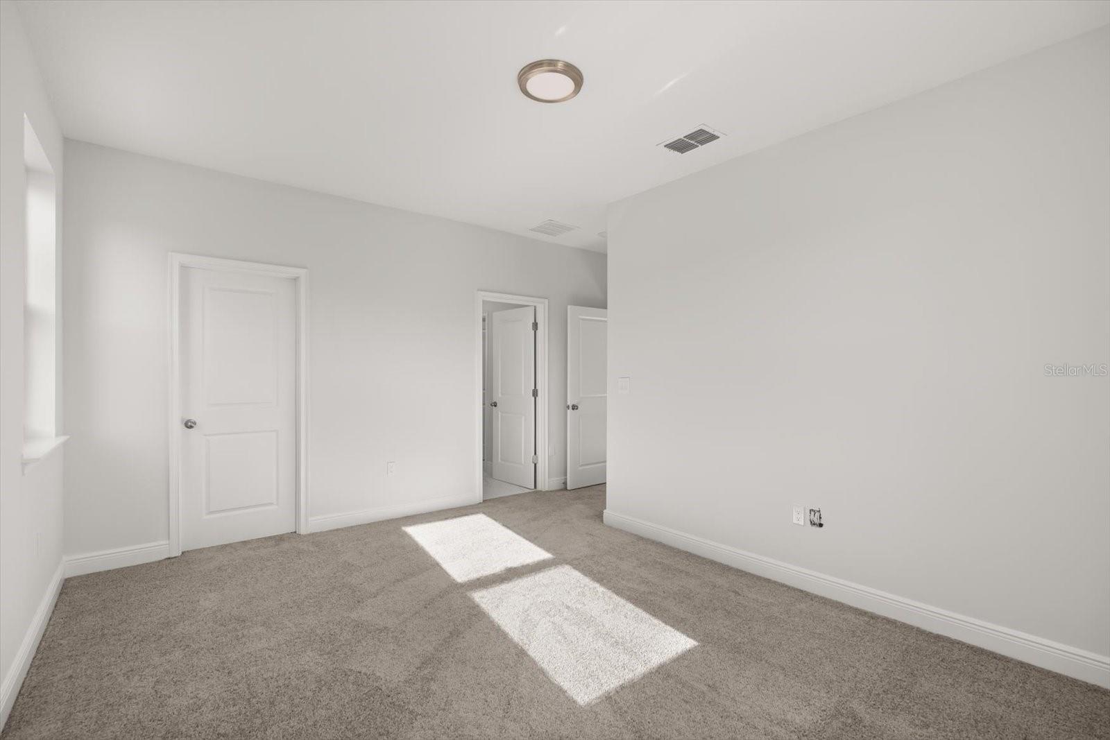 1289 Ash Tree Cv Property Photo 16